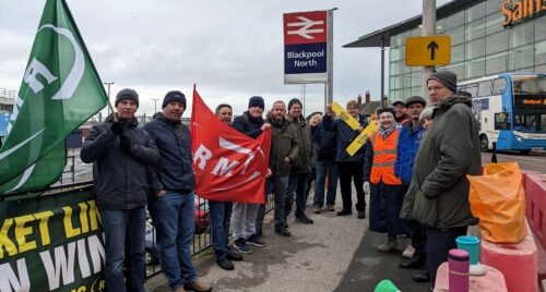 Strejkvaktskedja från järnvägsarbetarfacket RMT