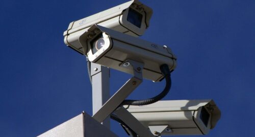 Tre övervakningskameror