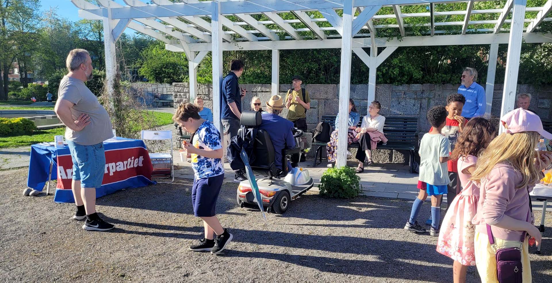 Grillning av korv och politiker