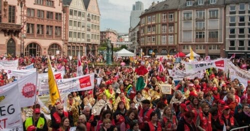 Stor facklig demonstration i Tyskland