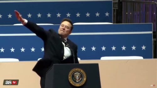 Elon Musk gör en Hitlerhälsning